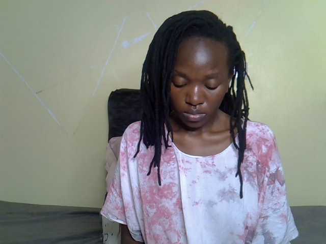 Eboniana live cam on BongaCams