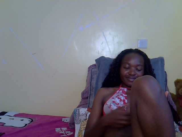 Eboniana live cam on BongaCams