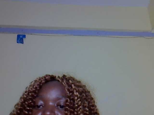 Eboniana live cam on BongaCams