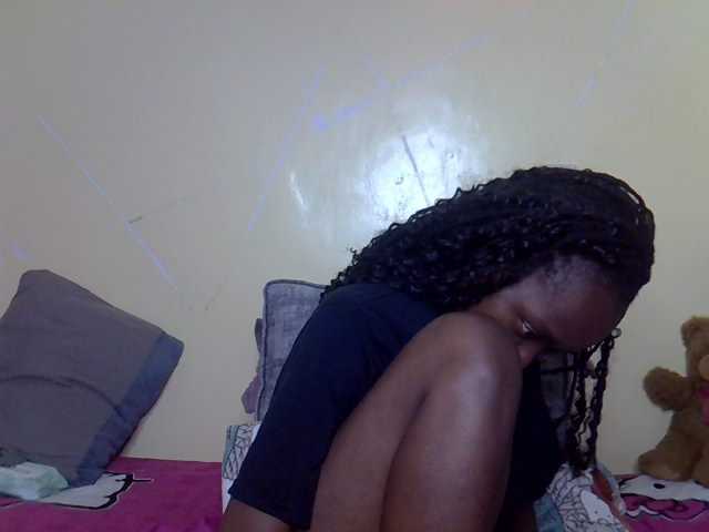 Eboniana live cam on BongaCams