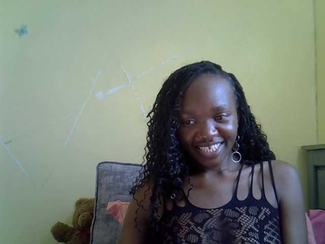 Eboniana live cam on BongaCams