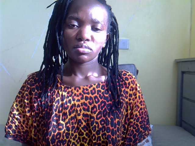 Eboniana live cam on BongaCams