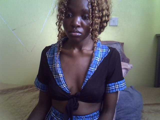 Eboniana live cam preview
