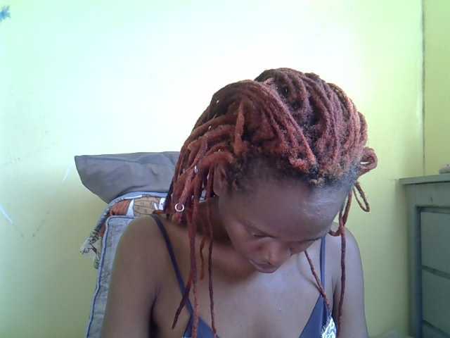 Eboniana live cam on BongaCams