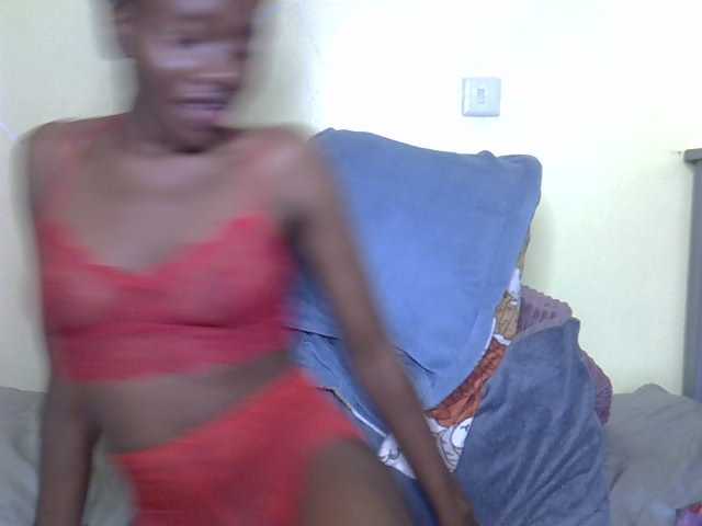 Eboniana live cam on BongaCams