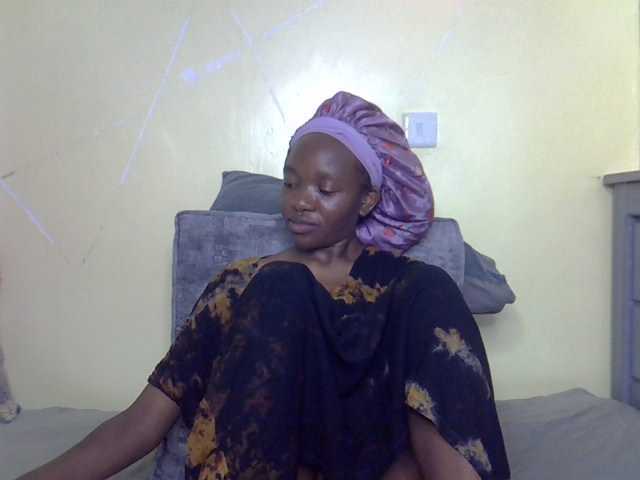 Eboniana live cam on BongaCams