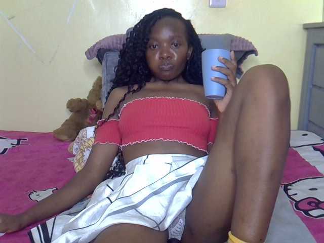 Eboniana live cam on BongaCams