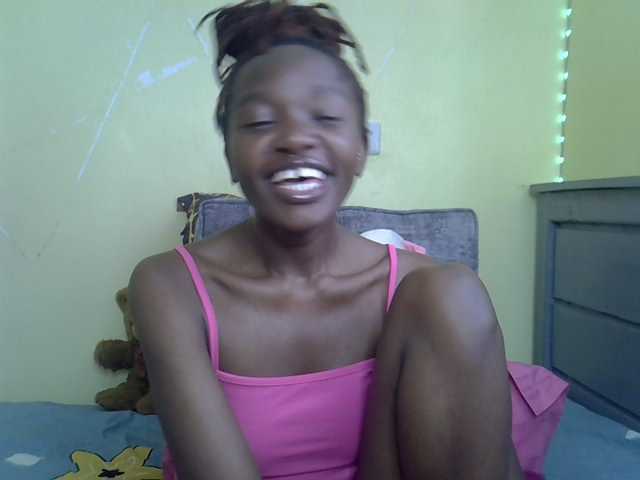 Eboniana live cam on BongaCams