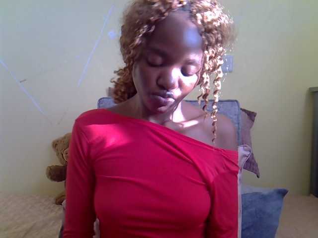 Eboniana live cam on BongaCams