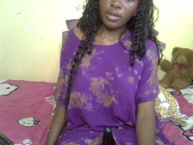 Eboniana live cam on BongaCams