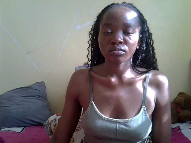 Eboniana live cam on BongaCams