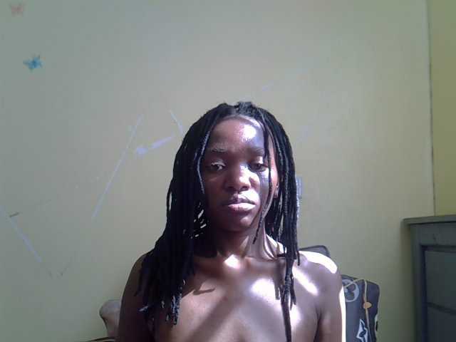 Eboniana live cam on BongaCams