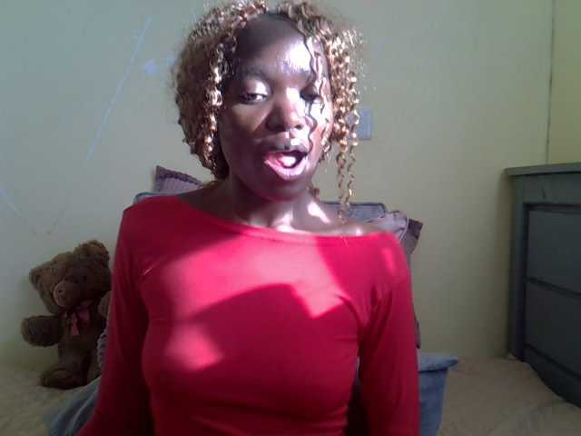 Eboniana live cam on BongaCams
