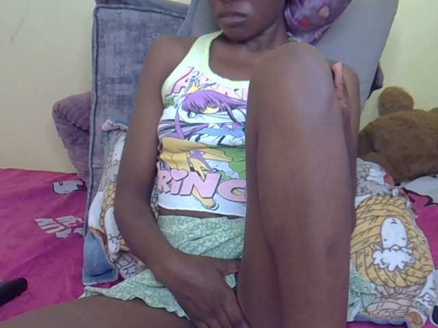 Eboniana live cam on BongaCams