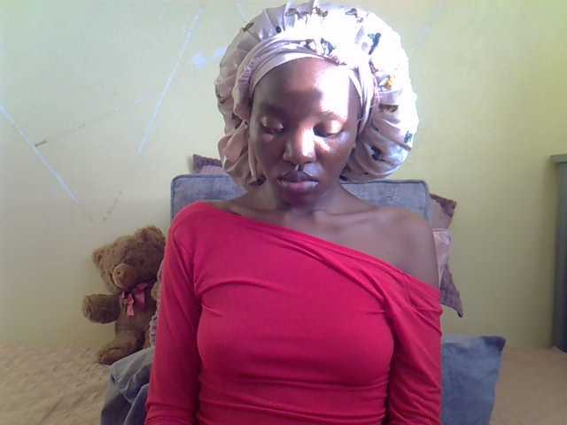 Eboniana live cam on BongaCams