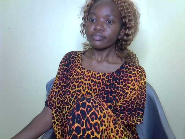 Eboniana live cam on BongaCams