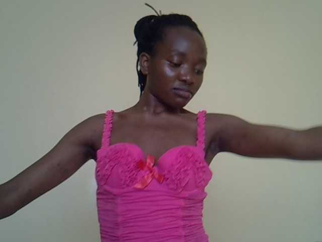 Eboniana live cam on BongaCams