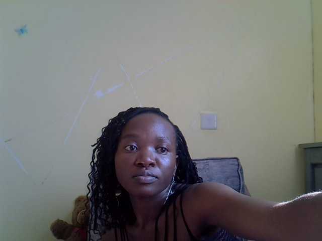 Eboniana live cam on BongaCams