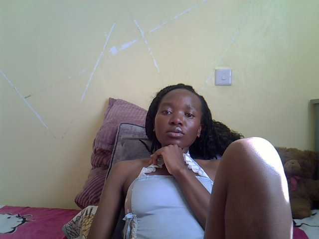 Eboniana live cam on BongaCams