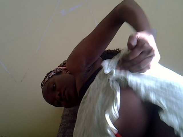 Eboniana live cam on BongaCams