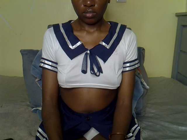 Eboniana live cam on BongaCams