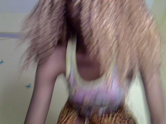 Eboniana live cam on BongaCams
