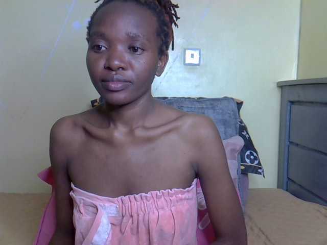 Eboniana live cam on BongaCams