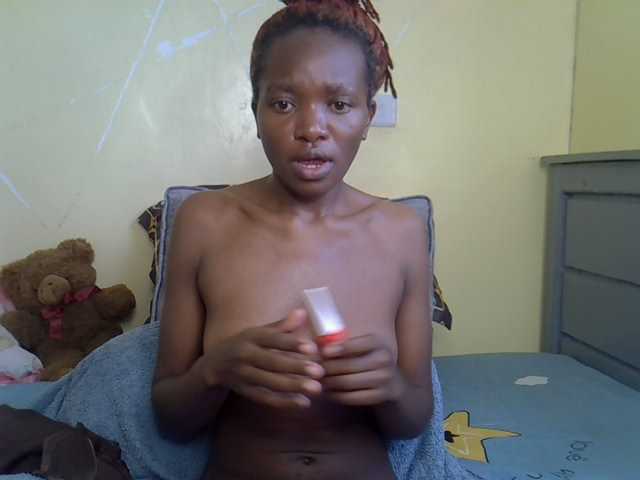 Eboniana live cam on BongaCams