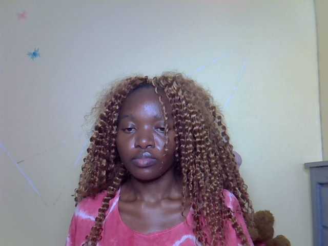 Eboniana live cam on BongaCams