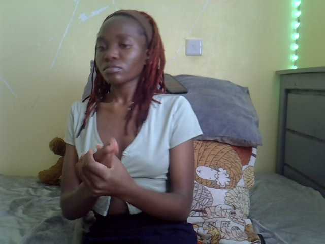 Eboniana live cam on BongaCams