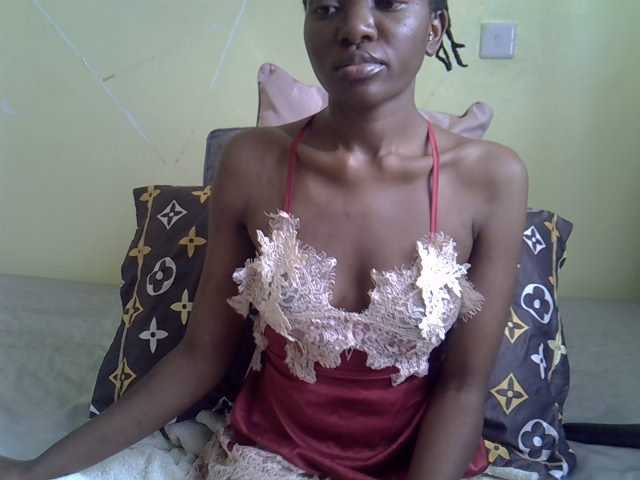 Eboniana live cam on BongaCams