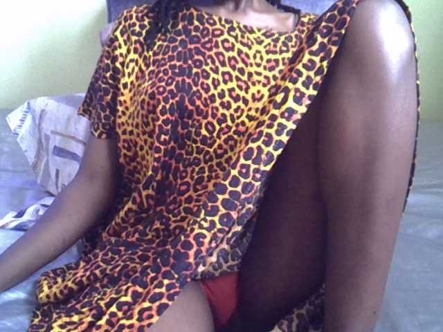 Eboniana live cam on BongaCams