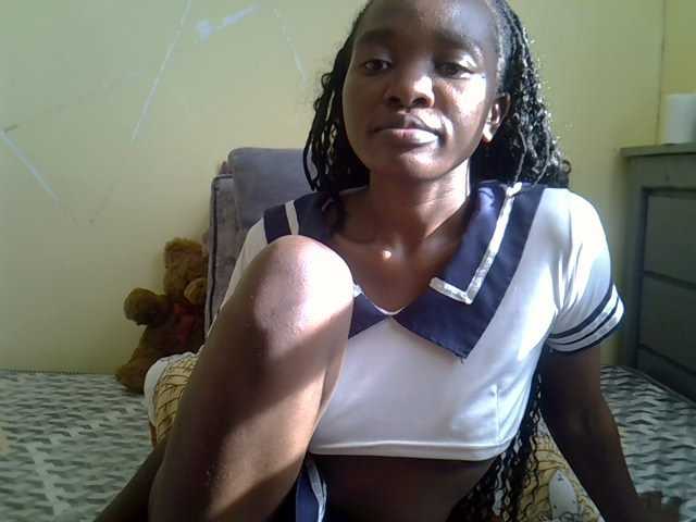 Eboniana live cam on BongaCams