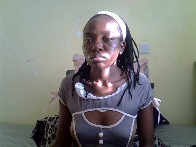 Eboniana live cam on BongaCams