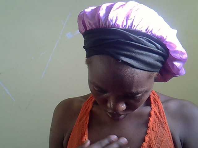 Eboniana's BongaCams show and profile