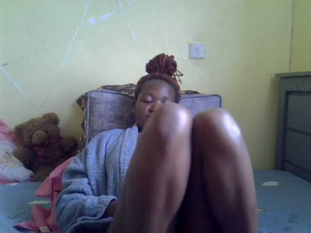 Eboniana live cam on BongaCams