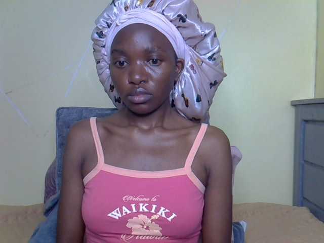 Eboniana live cam on BongaCams