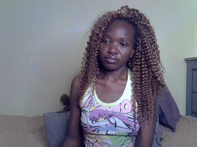 Eboniana live cam on BongaCams
