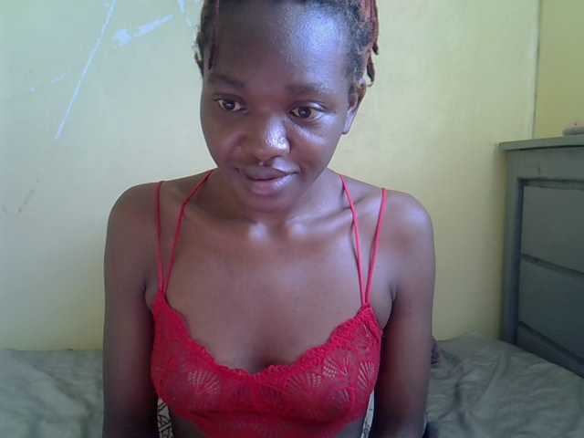 Eboniana live cam on BongaCams