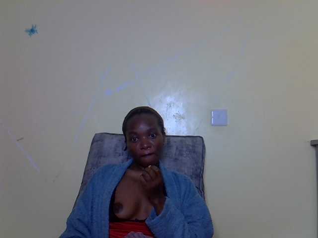 Eboniana live cam on BongaCams