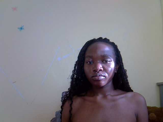 Eboniana live cam on BongaCams