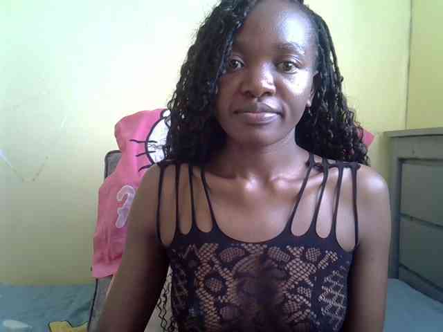 Modèle: Eboniana