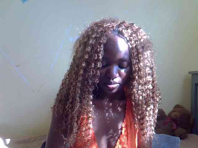 Eboniana webcam