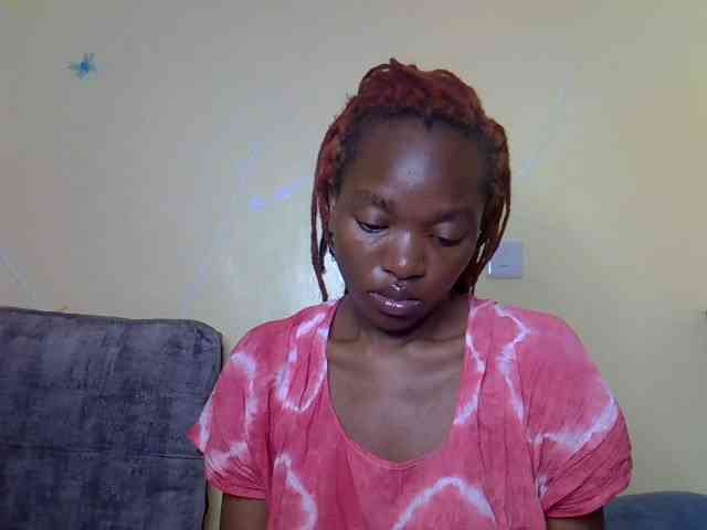 Modèle: Eboniana