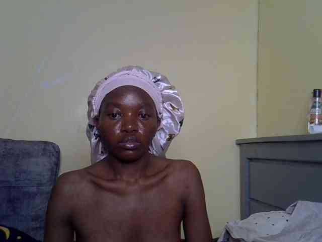 Eboniana webcam