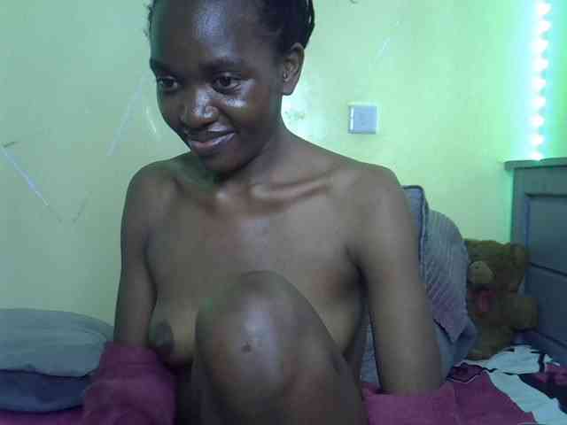 Modèle: Eboniana