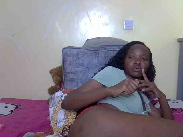 Eboniana webcam