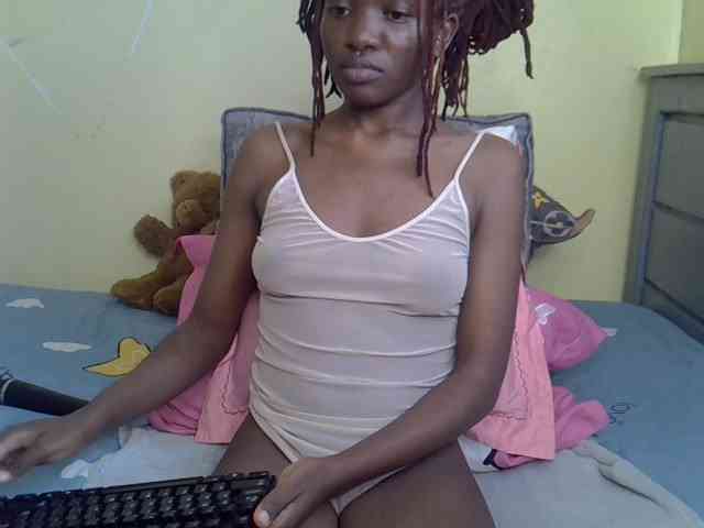 Eboniana webcam