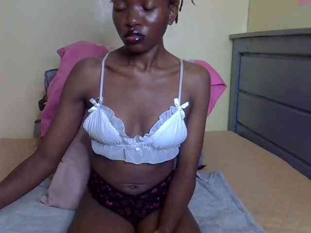 Eboniana webcam