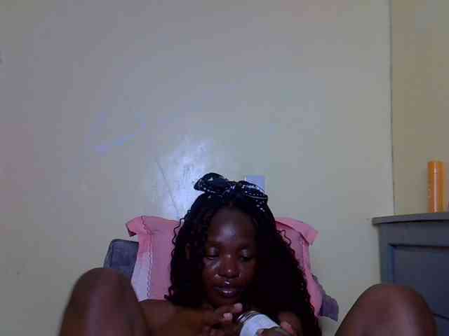 Eboniana webcam